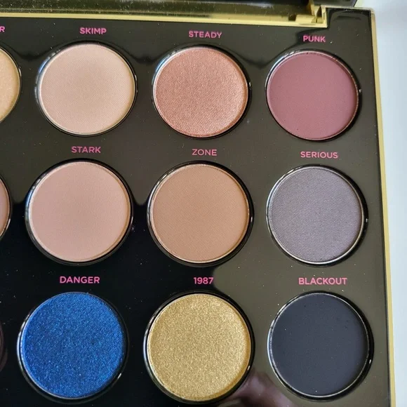 Urban Decay x Gwen Stefani Eyeshadow Palette